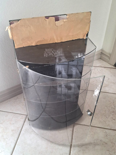 Rotating clear acrylic locking - acrylic,